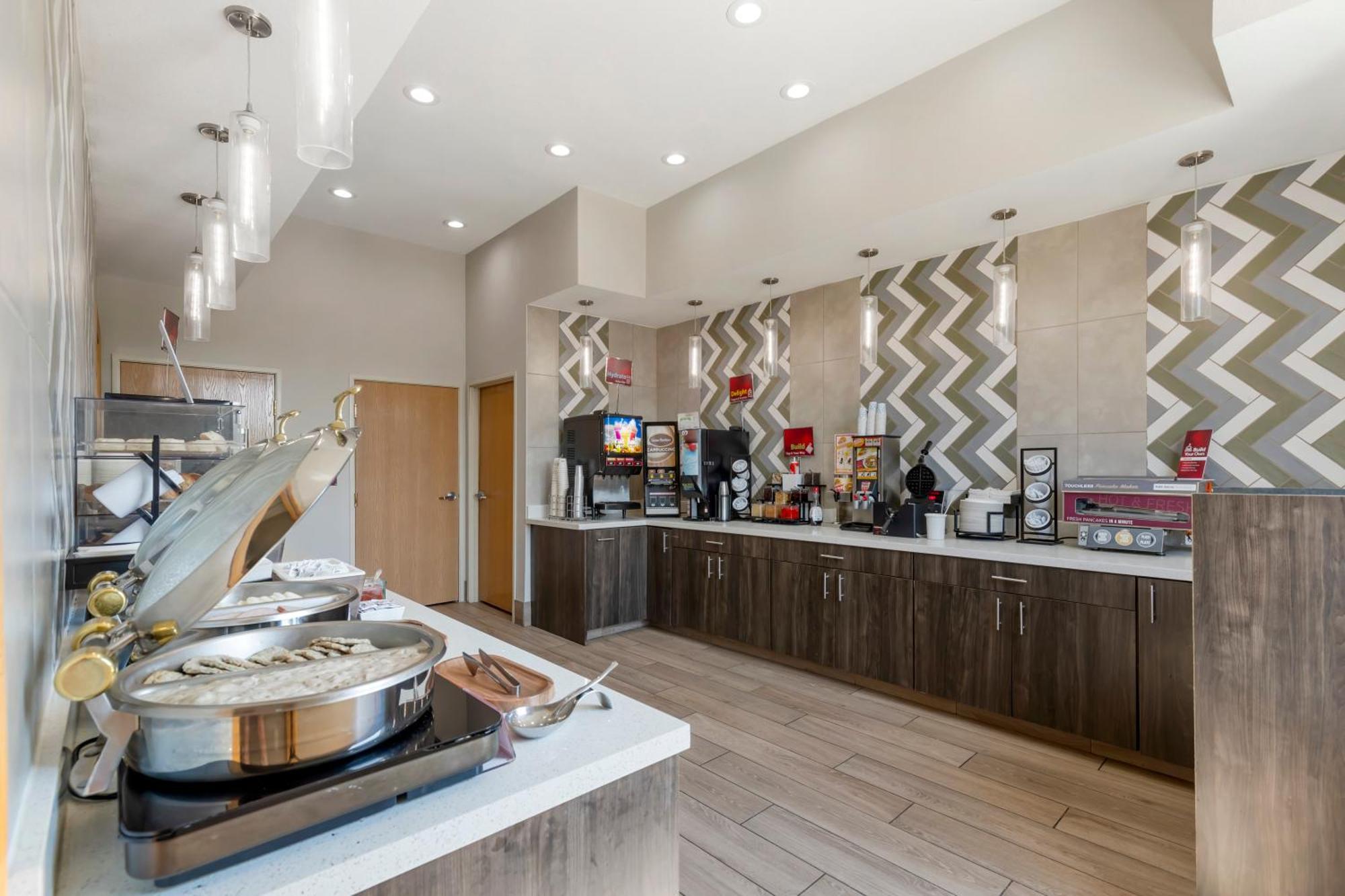 Best Western Plus Des Moines West Inn & Suites Clive Zewnętrze zdjęcie