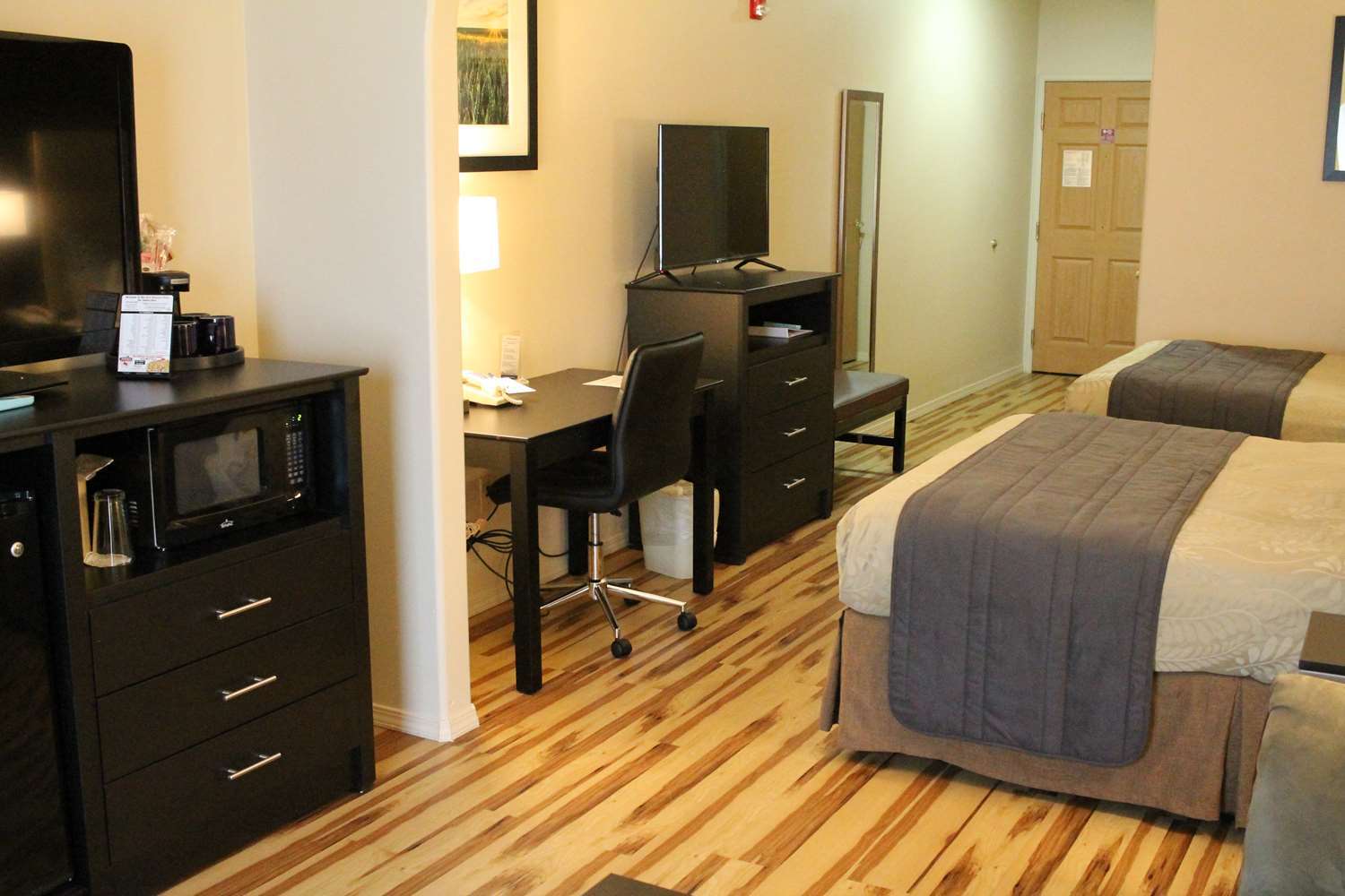Best Western Plus Des Moines West Inn & Suites Clive Zewnętrze zdjęcie